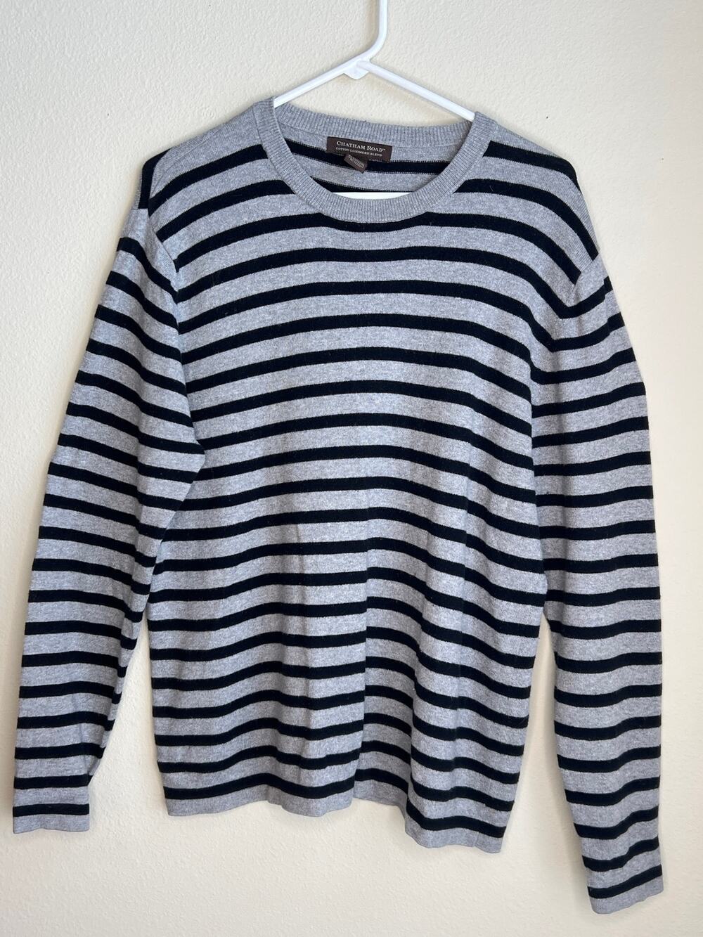 Chatham Road Gray and Black Striped Cotton Cashmere Crewneck Sweater Medium
